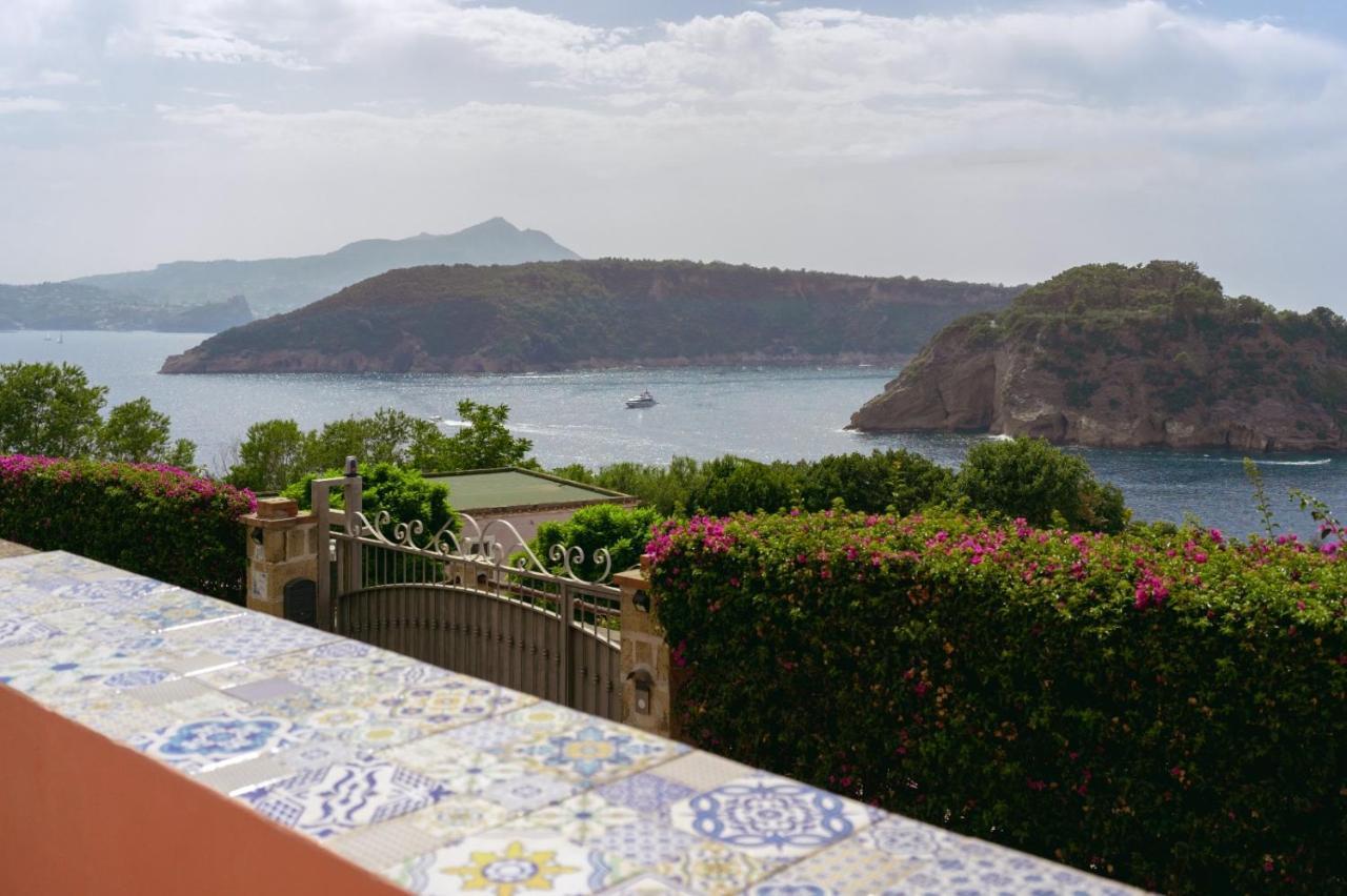 Sole Chiaro Home Procida Exterior foto